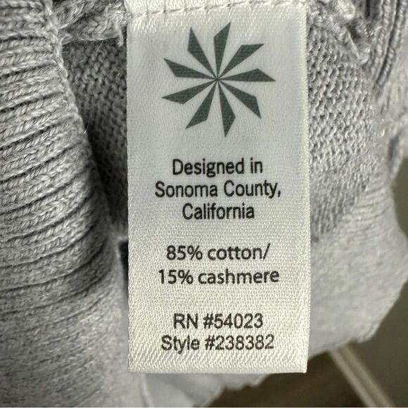 Athleta Kitta Cashmere Crewneck Sweater Womens Size Small - Picture 3 of 4